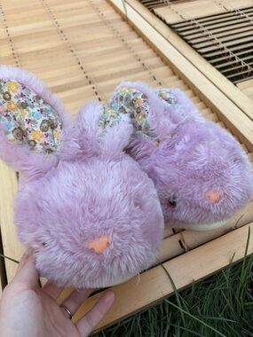 Lilac Bunny Plush Slippers with Floral Ears 9.5/10